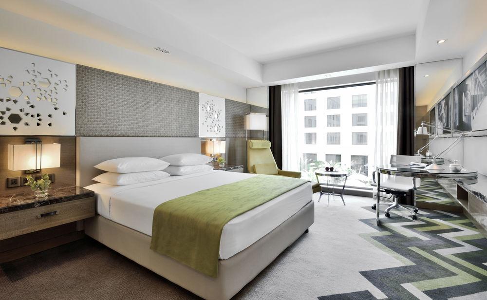 Hotel Courtyard By Marriott